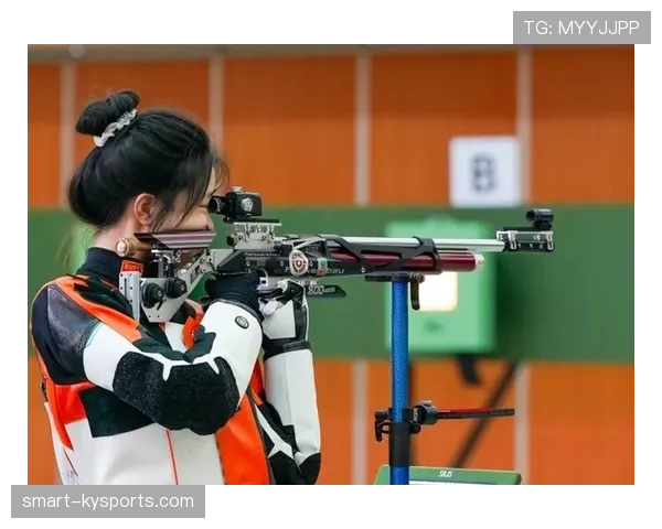 杨倩训练完顺手买了个包,这届奥运冠军的消费观有点看不懂 杨倩训练完顺手买了个包,这届奥运冠军的消费观有点看不懂
